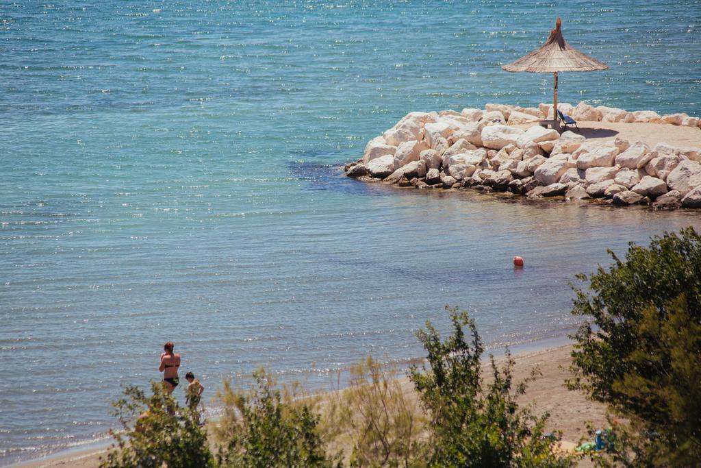 Apartments Sea View Omiš Esterno foto