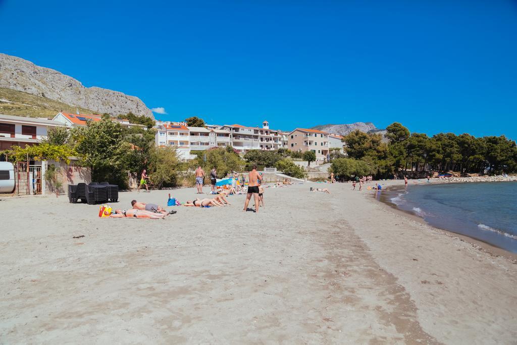 Apartments Sea View Omiš Esterno foto